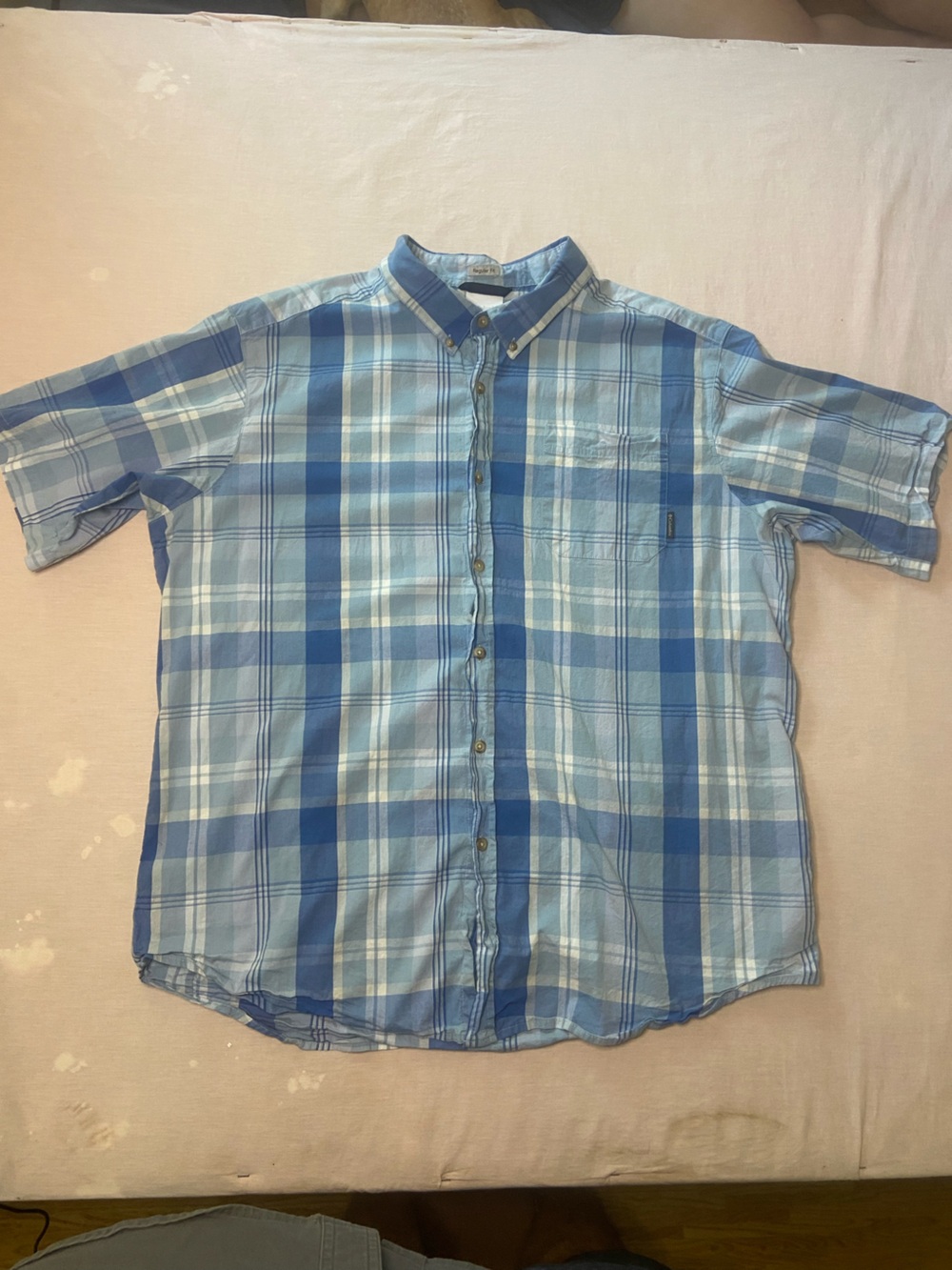 Columbia Light and Dark Blue Plaid Short-Sleeve Button-Down Shirt